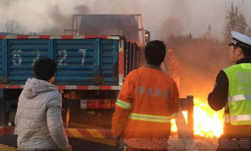  又見(jiàn)貨車起火，初起火遏止是關(guān)鍵 